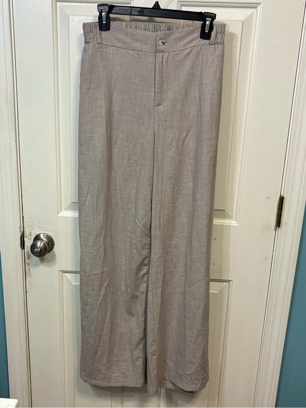 Wide-Leg Women's Pants in Light Taupe